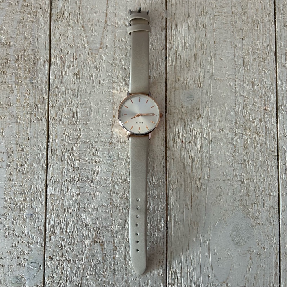 Women’s Beige Wrist Watch From SHEIN